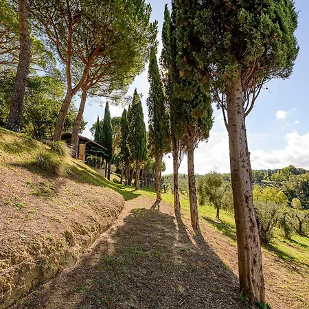 Delia And Cooking School Hotel 4*