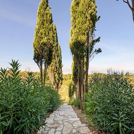 Hotel Delia And Cooking School 4*