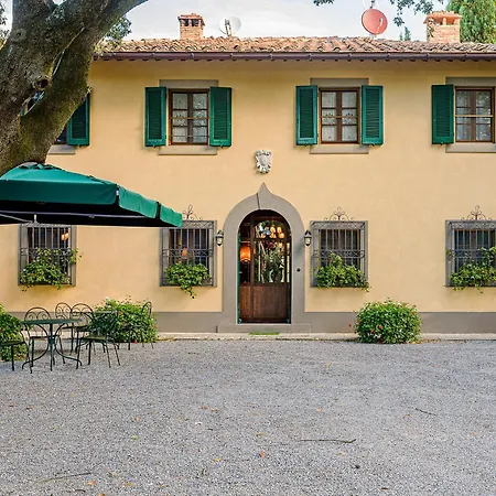 Hotel Delia And Cooking School