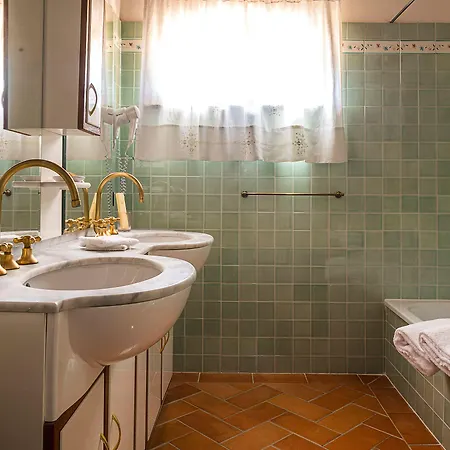 Hotel Delia Hotel&cooking School 4*